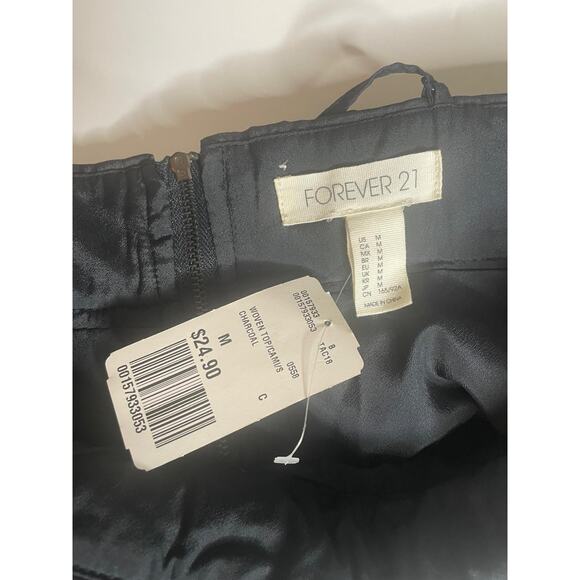 Forever 21 NWT Sequined Peplum Top Size M - Picture 4 of 10